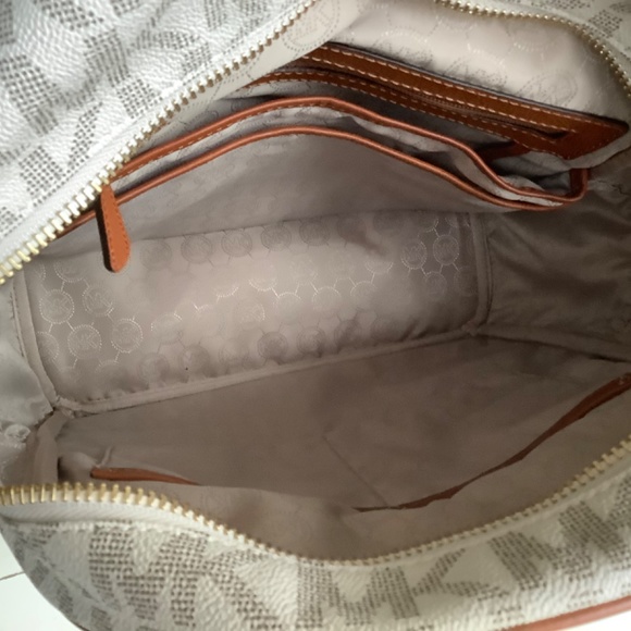 NWOT Michael KORS signature logo MK studded ivory vanilla backpack purse bookbag main image 4